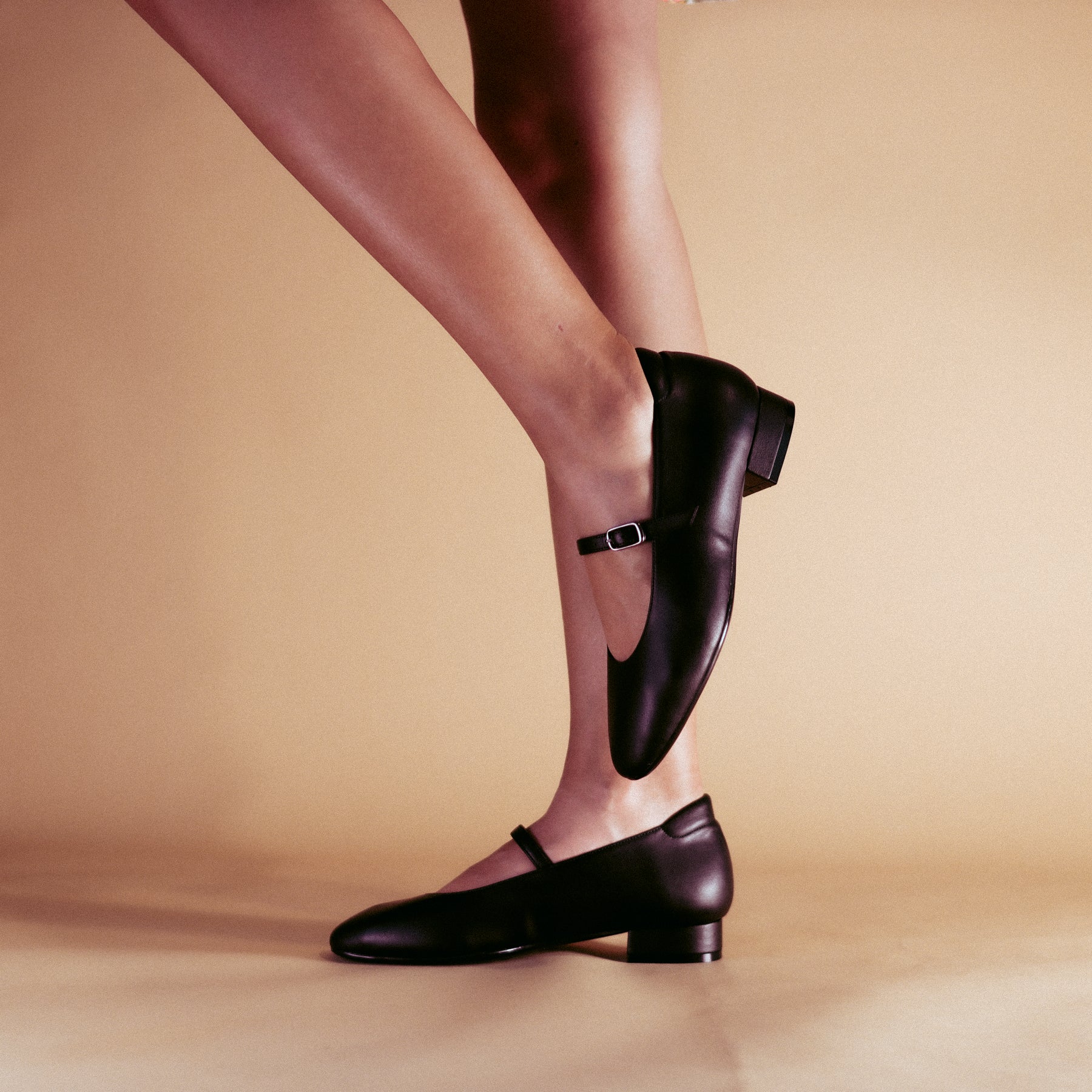 Bhava vegan comfort mary jane ballet flat black