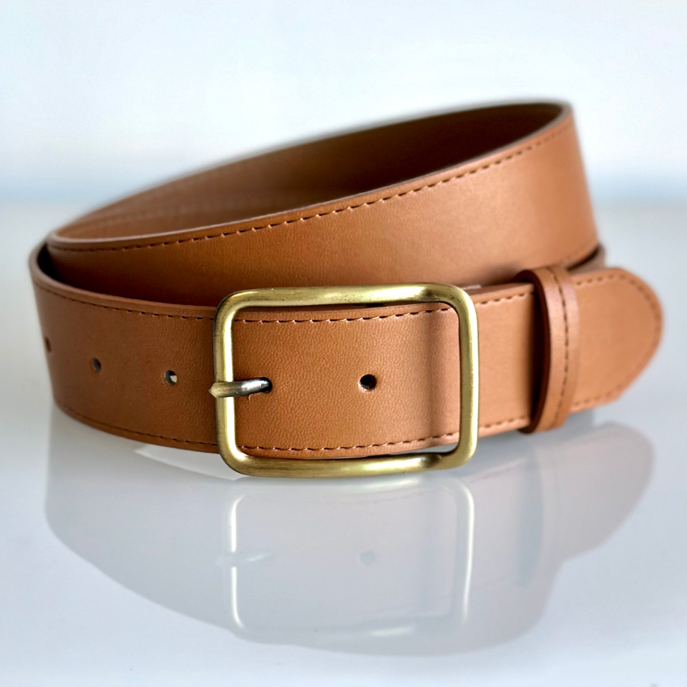 BHAVA VEGAN JEAN BELT IN NATURAL 1 1/2" ARTISAN SUSTAINABLE APPLE LEATHER