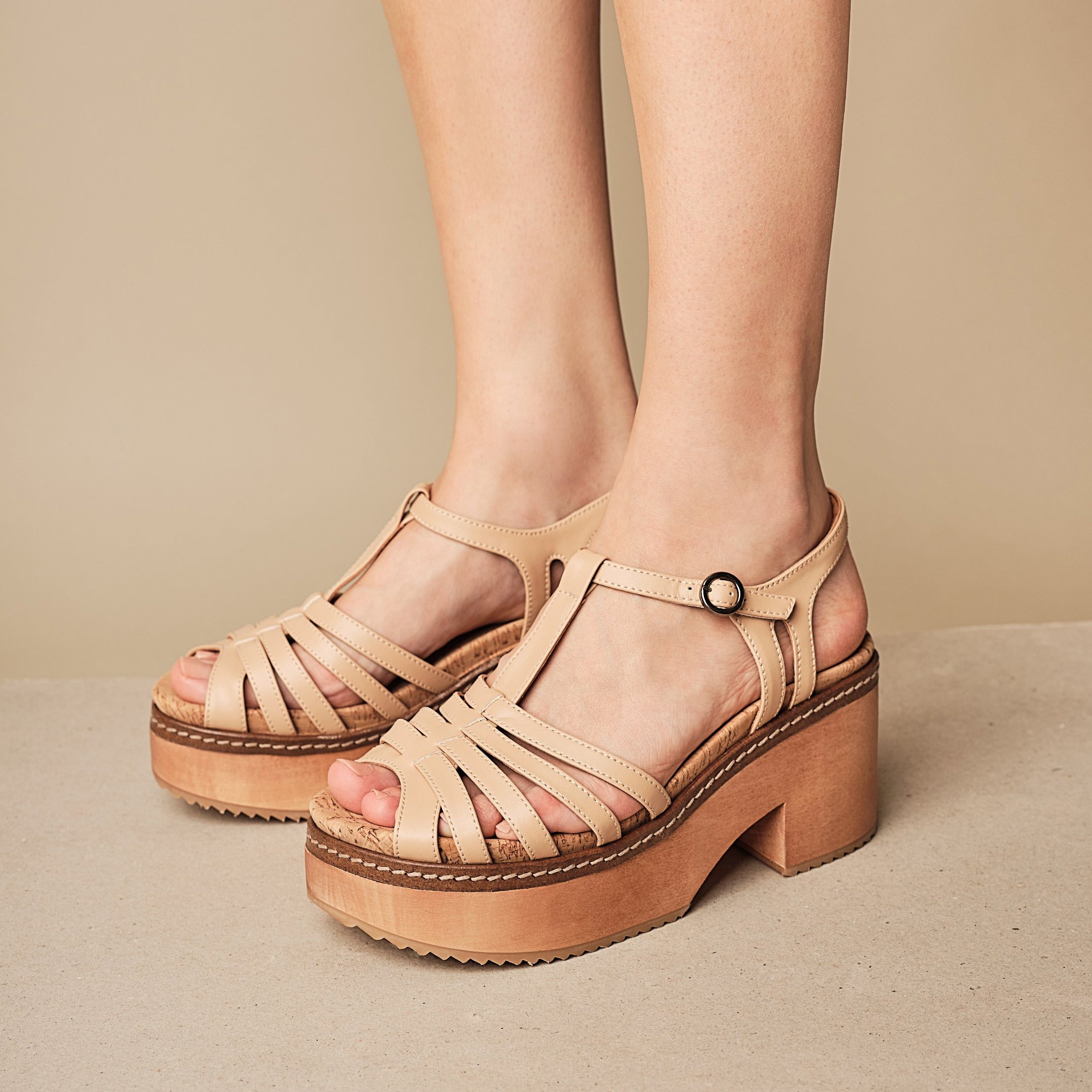 BHAVA DONNA RETRO 70'S VEGAN STRAPPY PLATFORM WOOD CLOG BEIGE