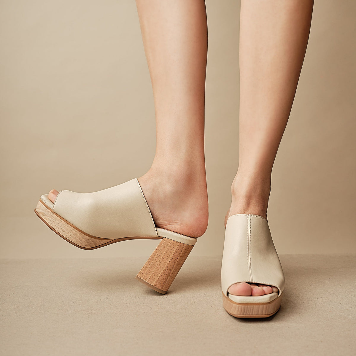 BHAVA MINA VEGAN PLATFORM ARTISAN COMFORT MULE IVORY