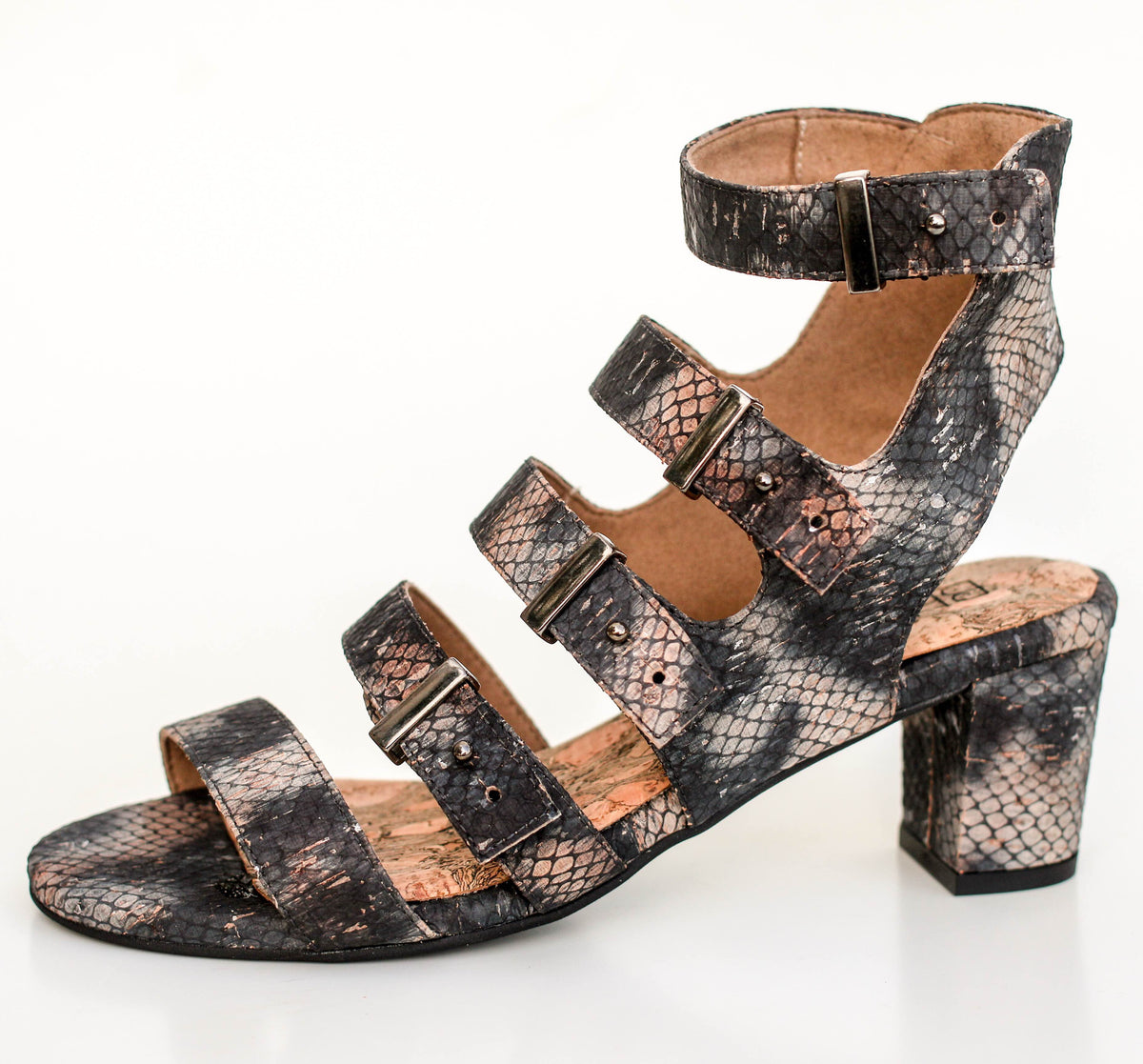 OASIS STRAPPY SANDAL